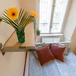 Free Parking Chain Bridge 4ppl, 2bdrm, Wifi, Smart Tv, Ac * Budapest