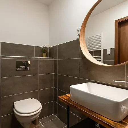 Free Parking Chain Bridge 4ppl, 2bdrm, Wifi, Smart Tv, Ac Budapešť