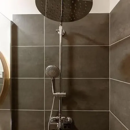 Free Parking Chain Bridge 4ppl, 2bdrm, Wifi, Smart Tv, Ac Apartmán Budapešť