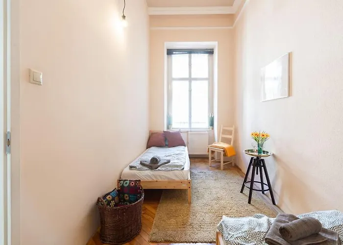 Free Parking Chain Bridge 4ppl, 2bdrm, Wifi, Smart Tv, Ac Budapest