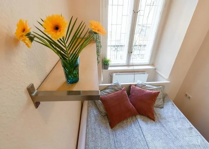 Free Parking Chain Bridge 4ppl, 2bdrm, Wifi, Smart Tv, Ac * Budapest