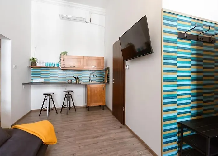 Lägenhet Free Parking Chain Bridge 4ppl, 2bdrm, Wifi, Smart Tv, Ac *
