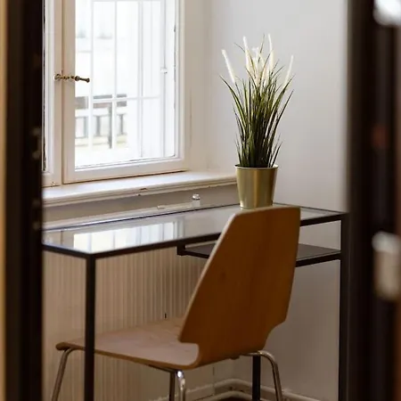 شقة Free Parking Chain Bridge 4ppl, 2bdrm, Wifi, Smart Tv, Ac بودابست